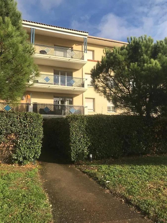 Appartement Entier T2 Avec Piscine Paradis Entierement Meuble Proche Metro Toulouse Apartment