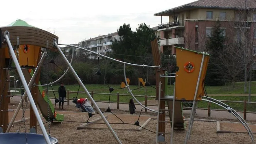 Appartement Entier T2 Avec Piscine Paradis Entierement Meuble Proche Metro Toulouse